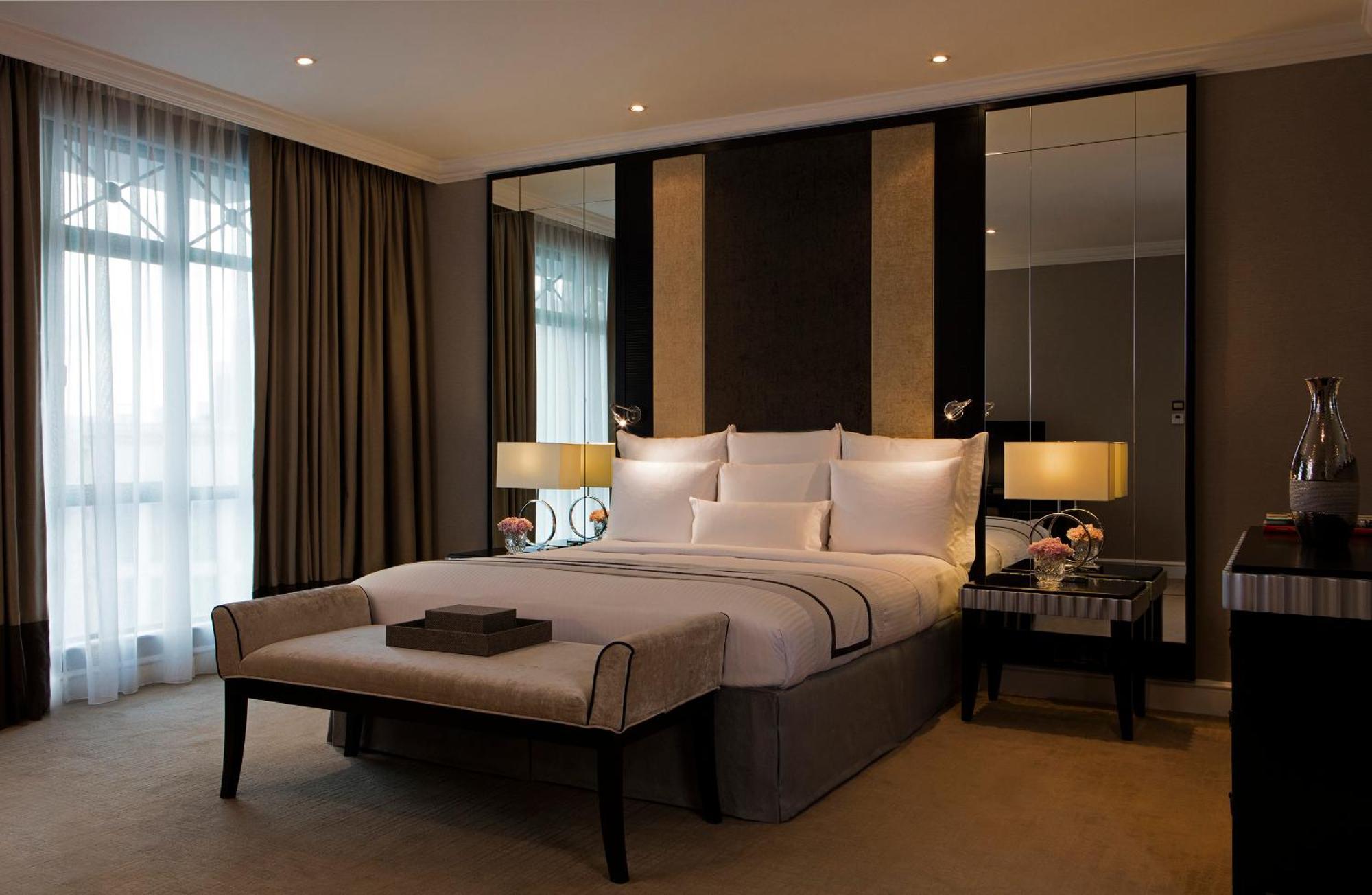 The Ritz-Carlton, Kuala Lumpur Hotell Exteriör bild